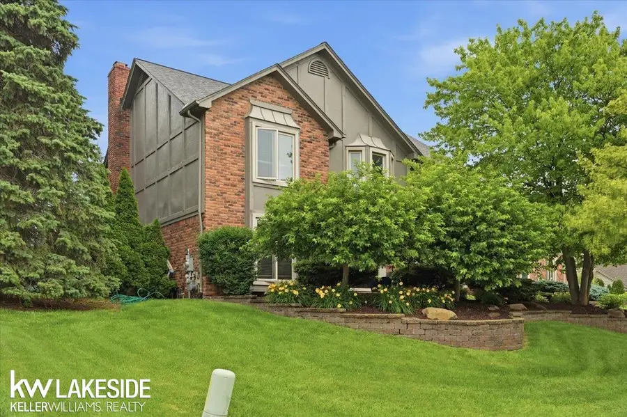 7277 Wellington PL, Washington, MI 48094 - #3