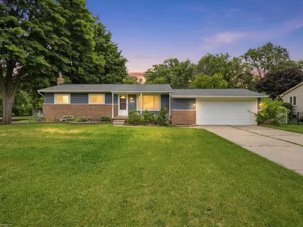 38450 Elmite ST, HarrisonTownship, MI 48045
