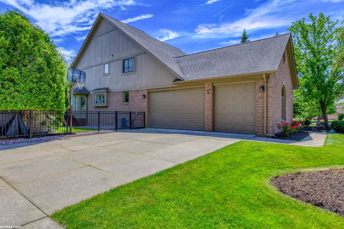 57898 Abraham DR, Washington, MI 48094 - #1