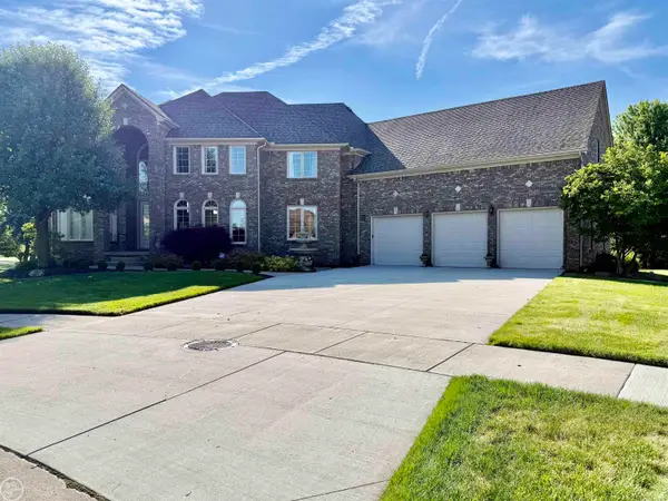54828 Danielle, NewBaltimore, MI 48047