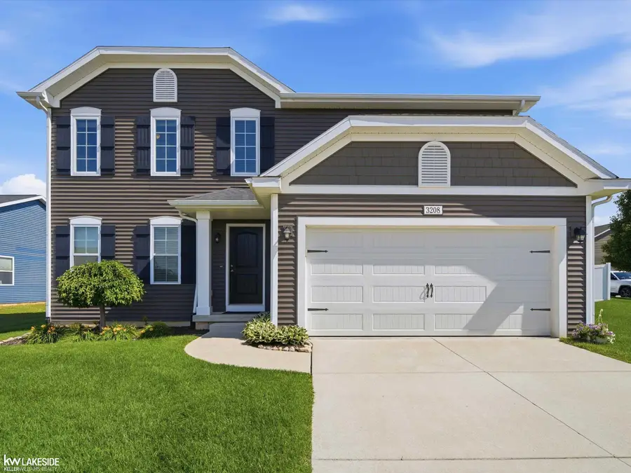 3208 Hill Hollow LN, Howell, MI 48855 - #2