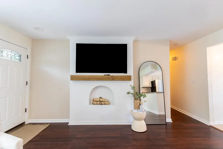 39574 Detroit, Harrison, MI 48045 - #3