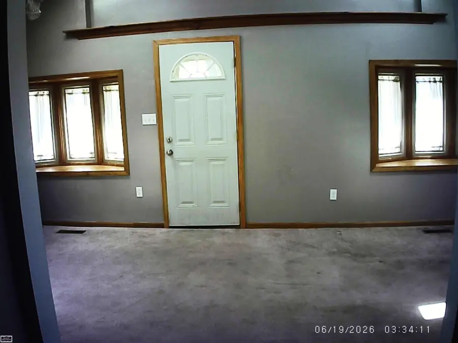 434 Gallup ST, Mount Clemens, MI 48043 - #2