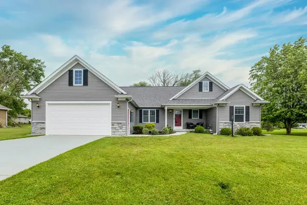 7061 Greenbush LN, Lexington, MI 48450