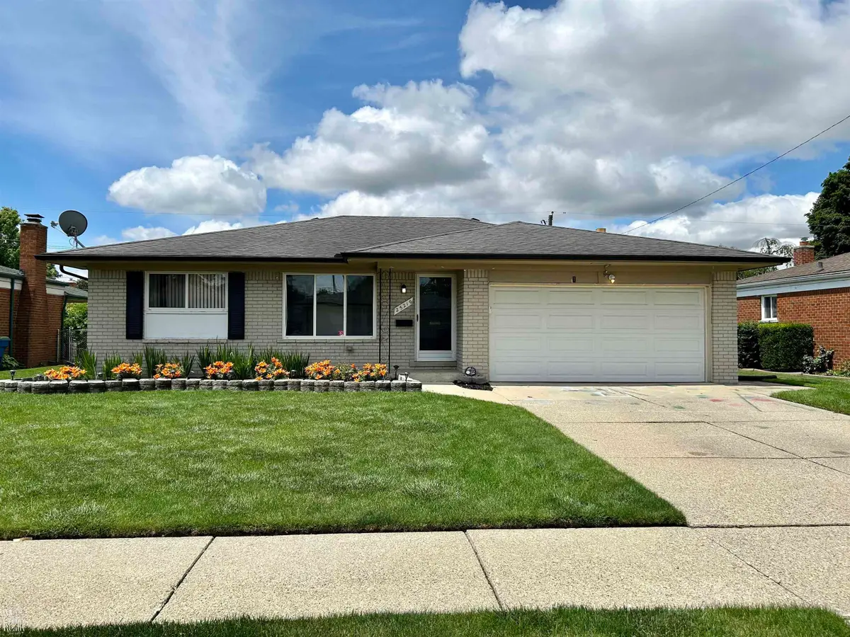 25219 Rubin RD, Warren, MI 48089 - #1