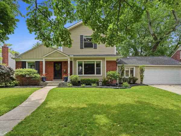 2622 Bembridge, RoyalOak, MI 48073