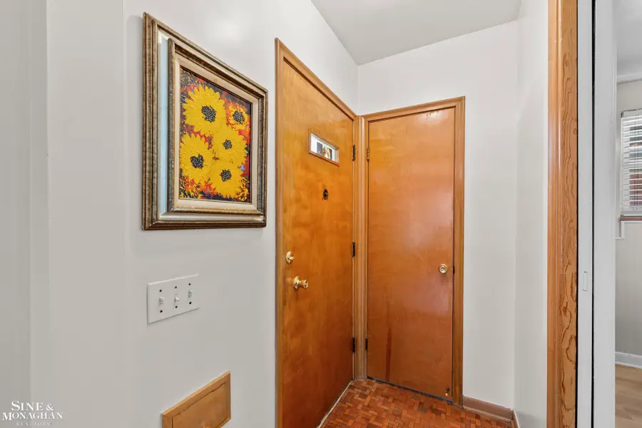 20919 Ardmore Park, Saint Clair Shores, MI 48081 - #3