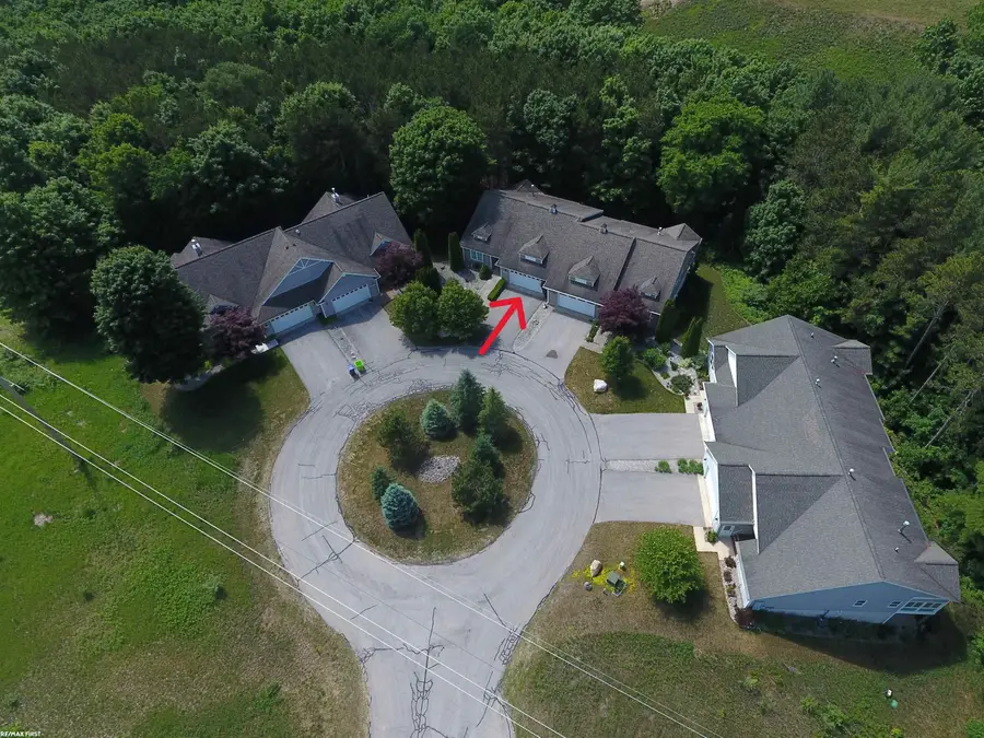 4575 Black Bear DR, Long Lake, MI 49685 - #2