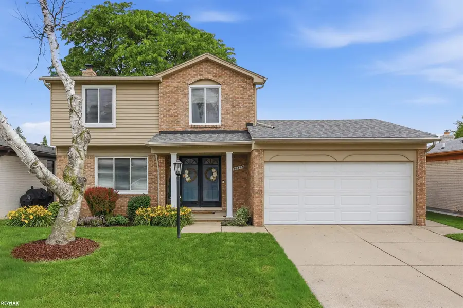 16313 Greenland DR, Macomb, MI 48044 - #2