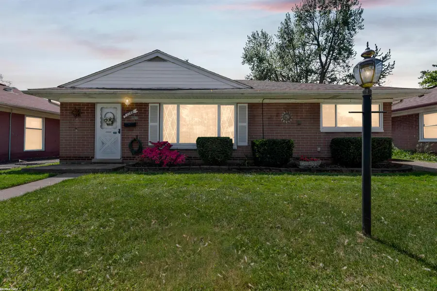1188 E Barrett AVE, Madison Heights, MI 48071 - #2
