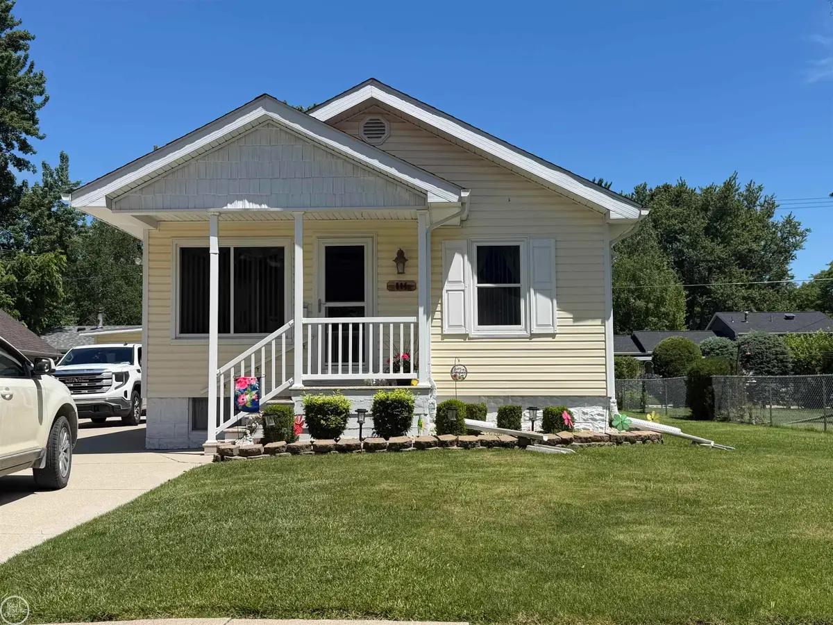 804 WATERLOO ST, Saint Clair, MI 48079 - #1