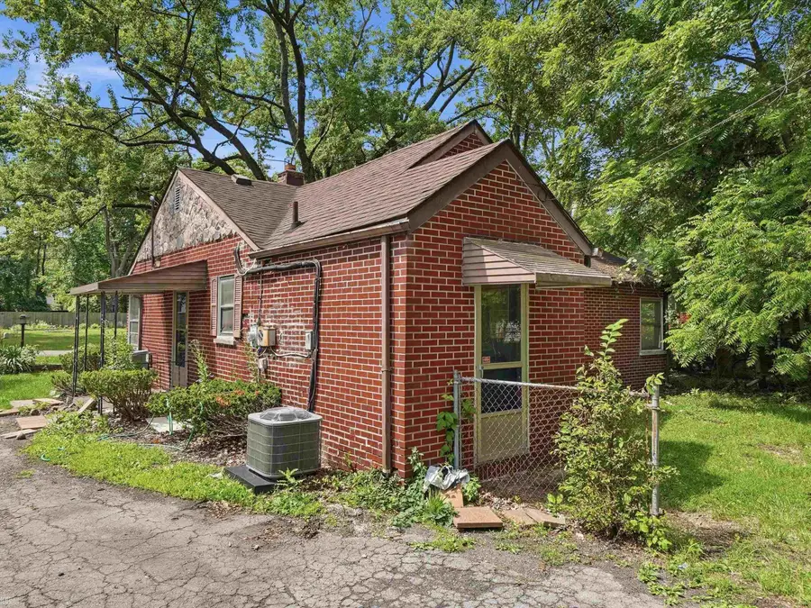 20212 Mada AVE, Southfield, MI 48075 - #3