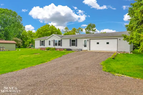 433 N Howard ST, Croswell, MI 48422