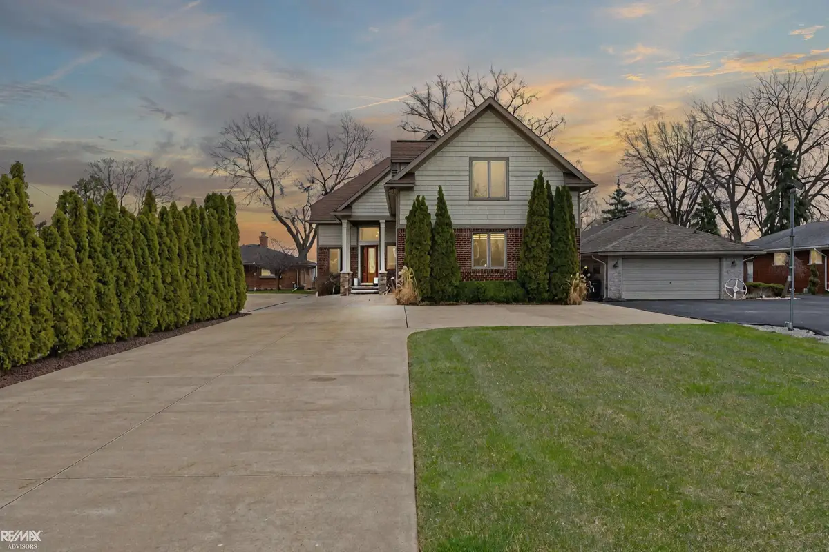 26918 Koerber ST, Saint Clair Shores, MI 48081 - #1