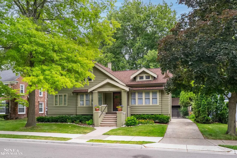 794 LORAINE ST, Grosse Pointe, MI 48230 - #2