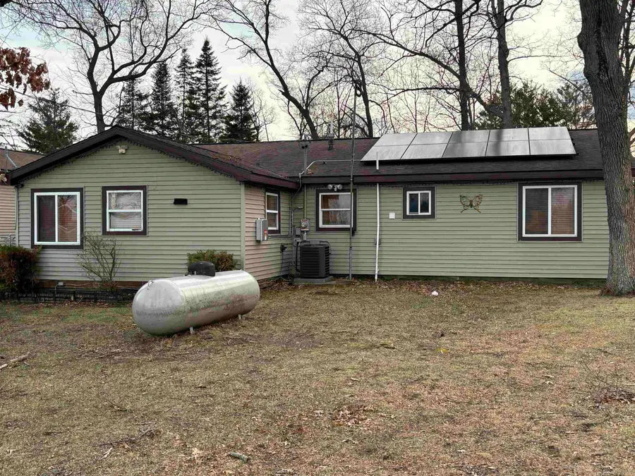 2901 Cathey ST, Harrison, MI 48625 - #3