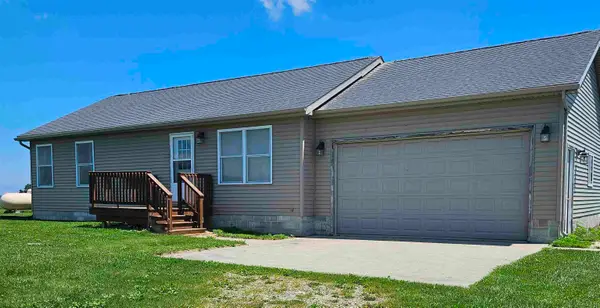6565 Fargo RD, Croswell, MI 48450