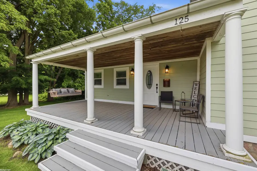 125 W Gates ST, Romeo, MI 48065 - #2