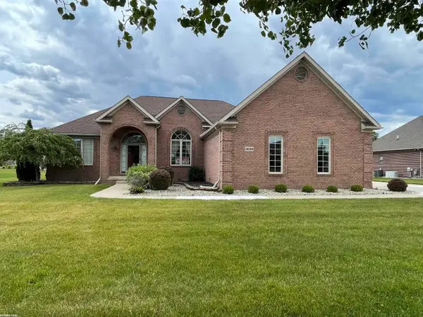 28598 Liparoto BLVD, FlatRock, MI 48134