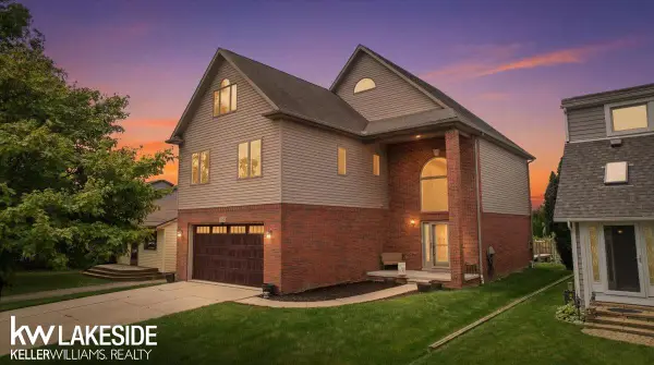 38823 E Archer DR, HarrisonTownship, MI 48045