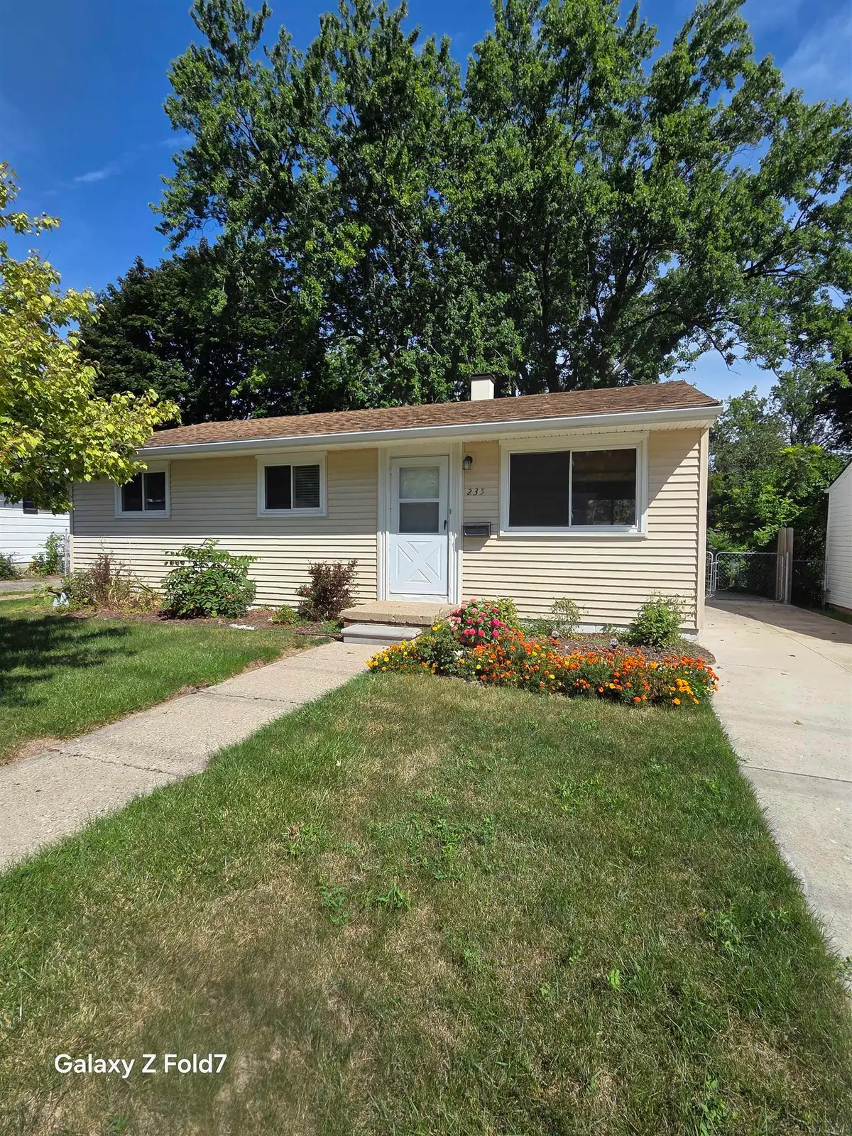 235 Ewell ST, Romeo, MI 48065 - #1