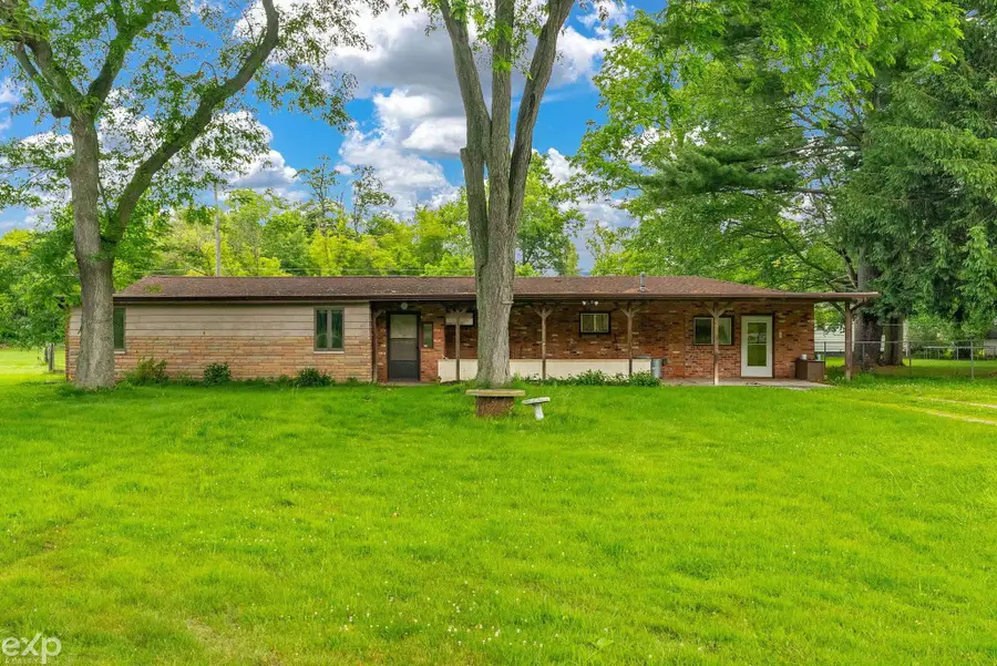 6406 Lapeer RD, Clyde, MI 48049 - #2