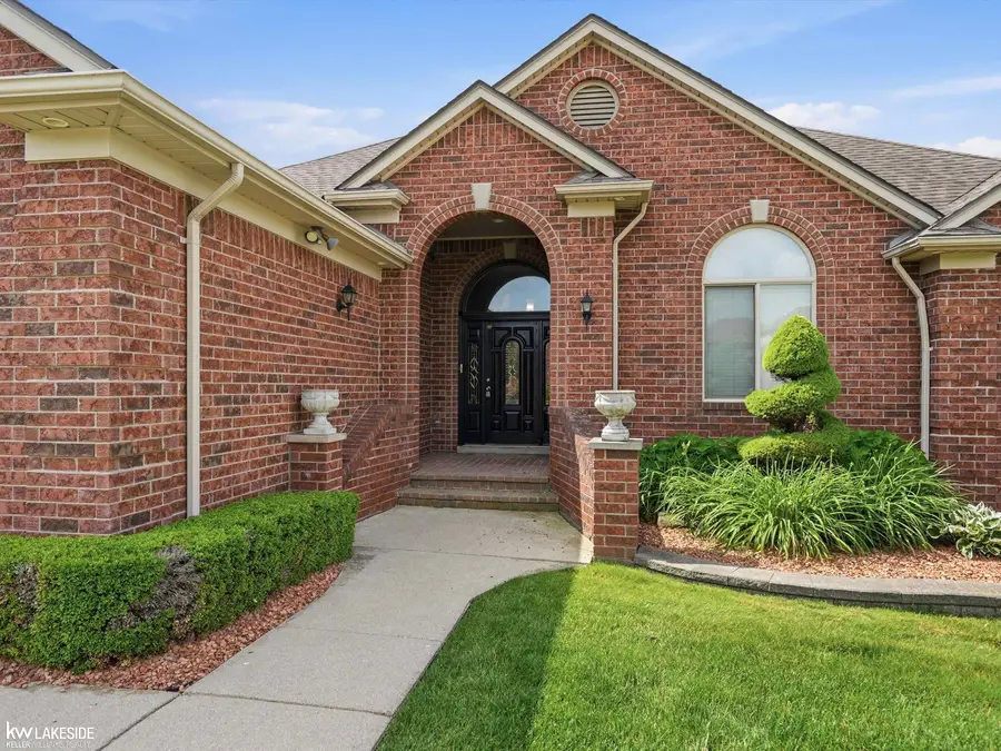 15408 Prentice CT, Macomb, MI 48042 - #3