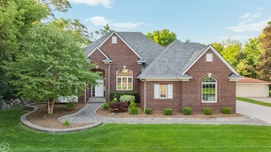 53 Evaline DR, Troy, MI 48085 - #2