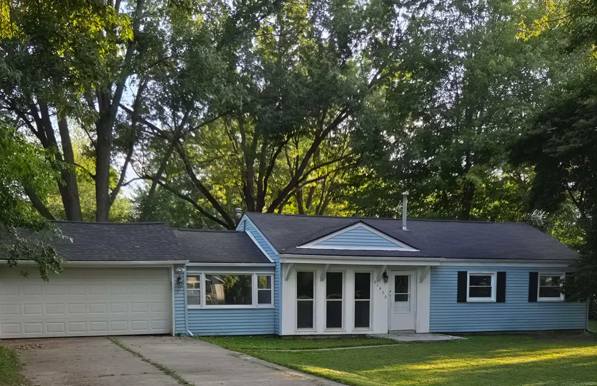 21450 Ulrich ST, Clinton Township, MI 48036 - #1