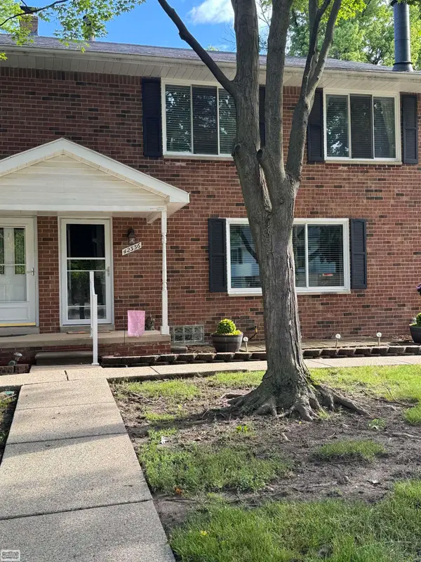 42336 Toddmark, ClintonTownship, MI 48038
