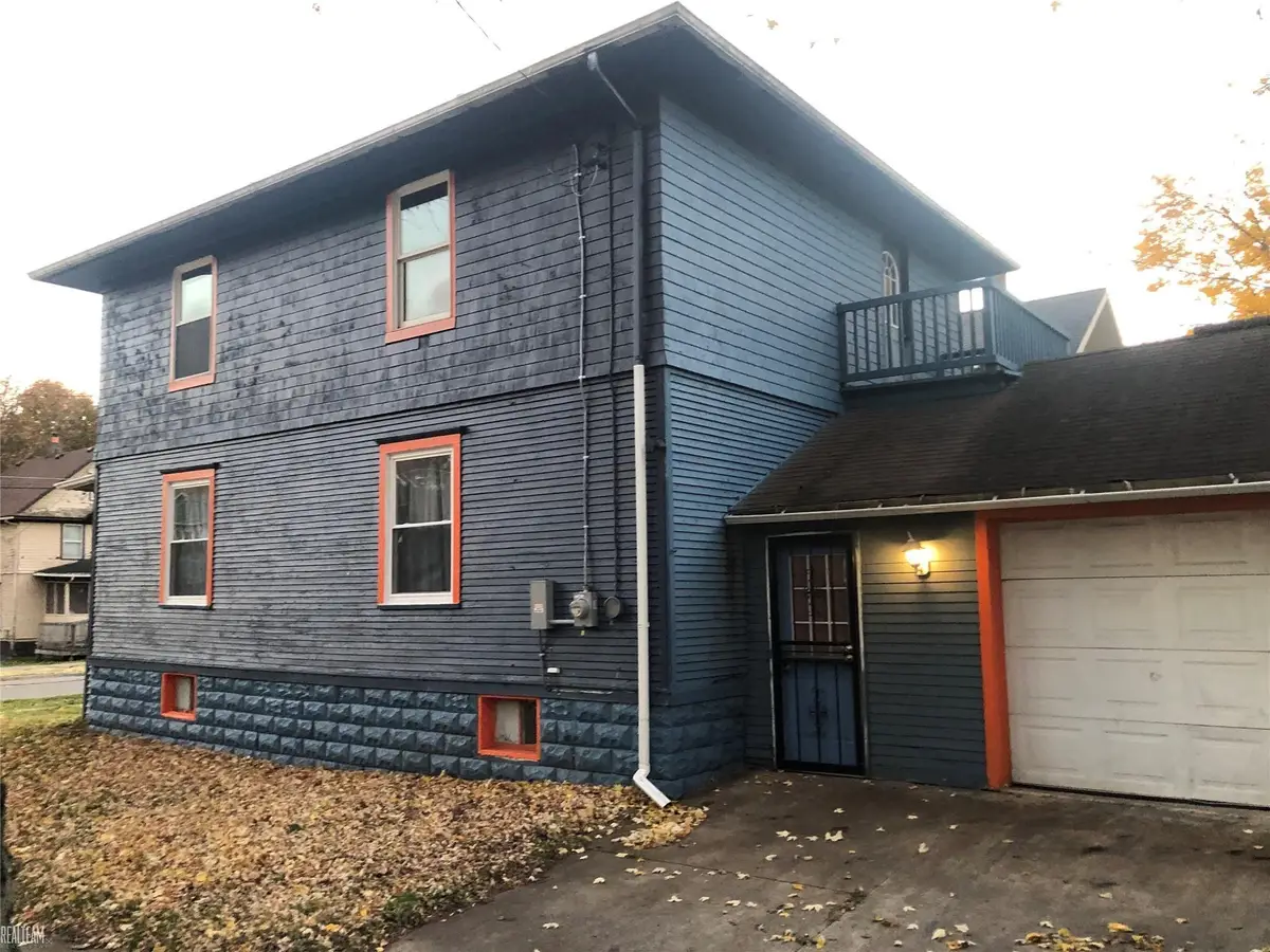 600 W Biddle ST, Jackson, MI 49203 - #1