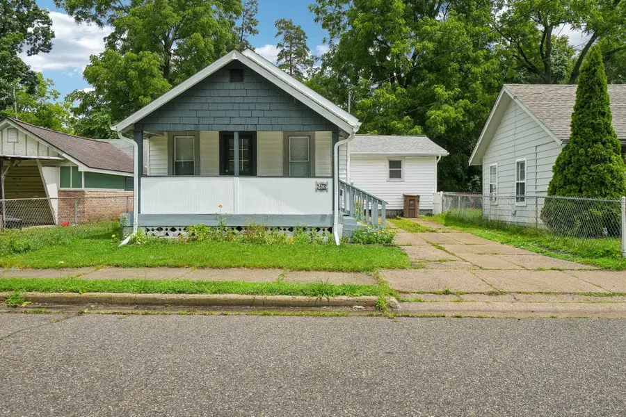 13 Myra Ave, Pontiac, MI 48341 - #2