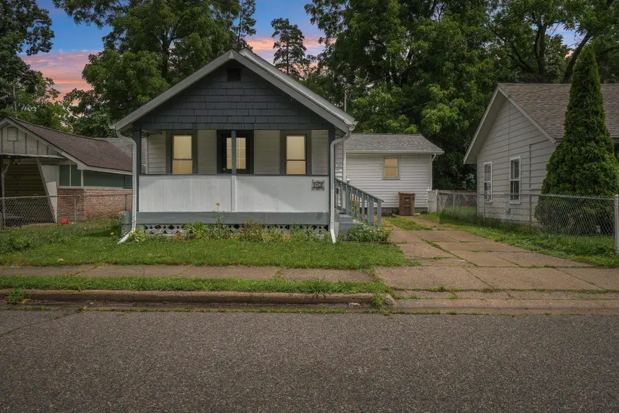 13 Myra Ave, Pontiac, MI 48341 - #3