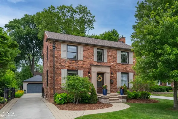 280 Kerby RD, GrossePointeFarms, MI 48236