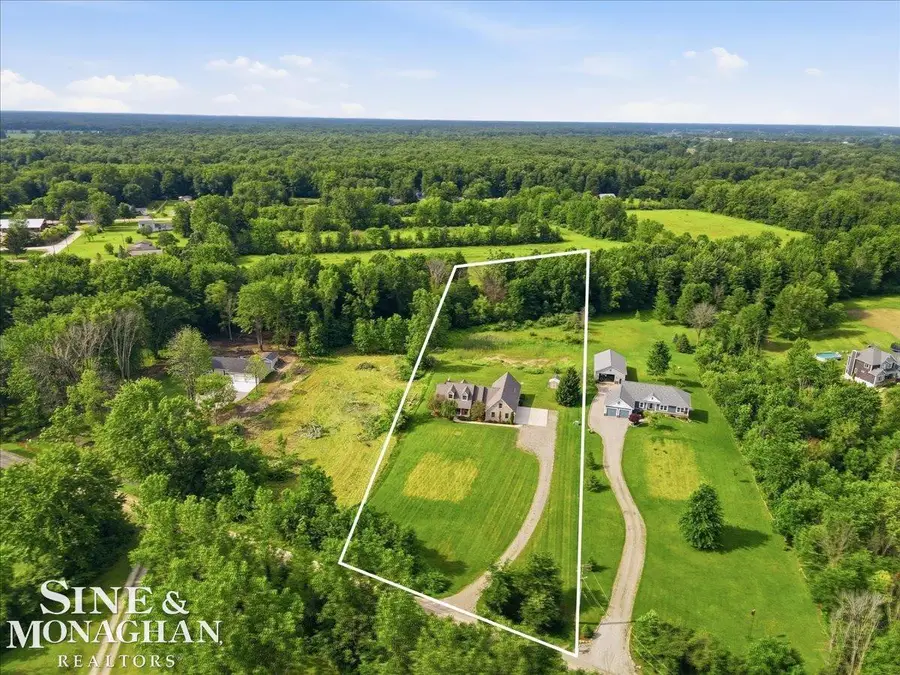8113 Adair RD, Casco, MI 48064 - #2