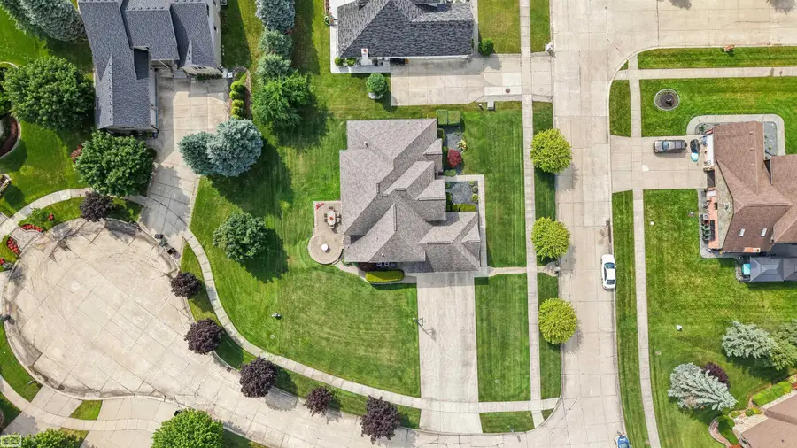 14777 Sparrow DR, Shelby, MI 48315 - #3