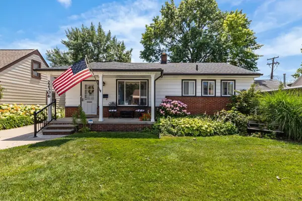 22306 Kramer, StClairShores, MI 48080