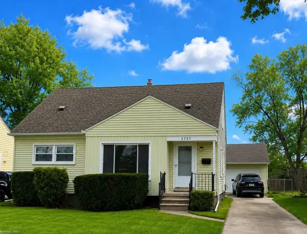 3727 Normandy ST, RoyalOak, MI 48073