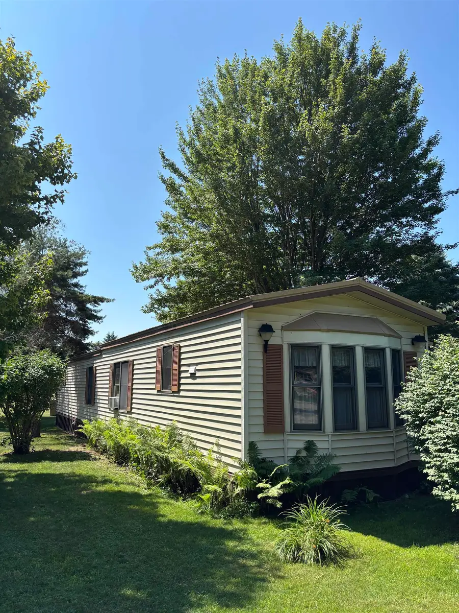 4088 Western DR, Croswell, MI 48422 - #2
