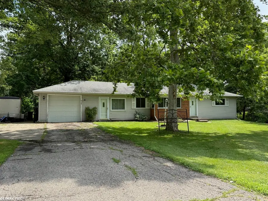 51500 Ashley ST, New Baltimore, MI 48047 - #3