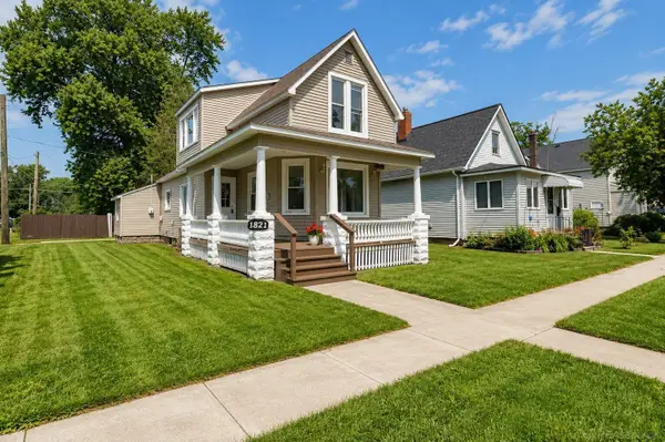 1821 11TH AVE, PortHuron, MI 48060