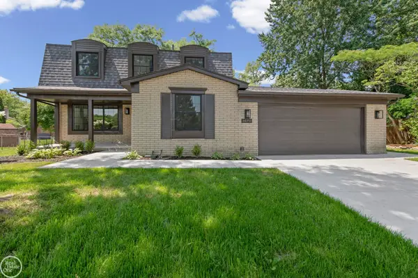 39713 Chaffer CT, ClintonTownship, MI 48038