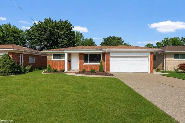 29345 Ridgefield AVE, Warren, MI 48088