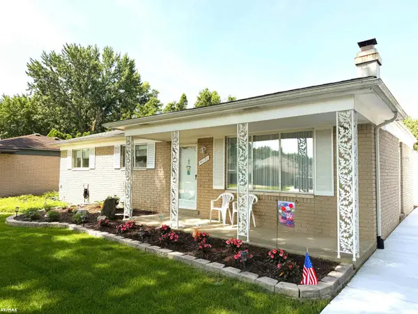 41171 Olivet DR, SterlingHeights, MI 48313