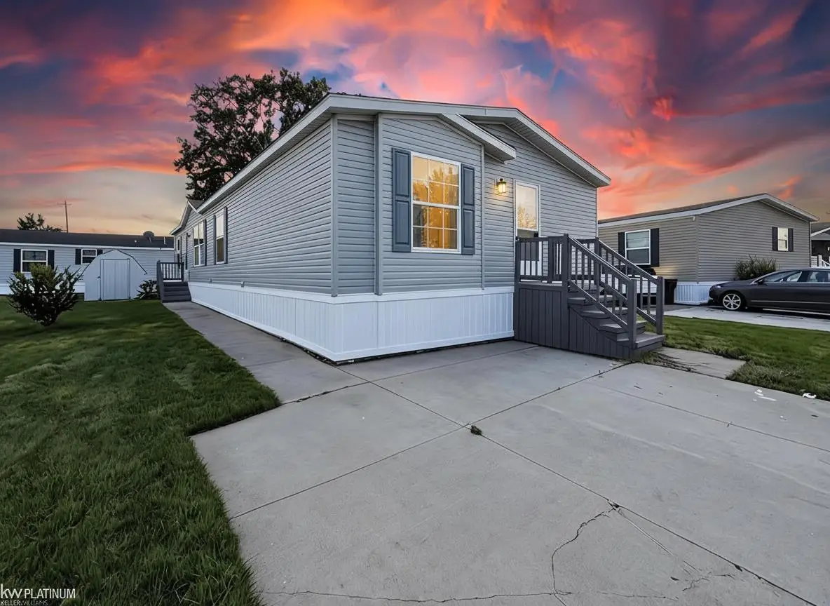 46301 Gabrielle DR, Macomb, MI 48044 - #1