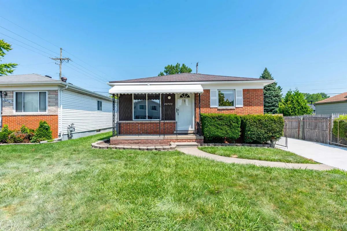 20723 Colman ST, Clinton Township, MI 48035 - #1