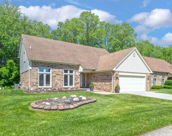40219 Denbigh DR, SterlingHeights, MI 48310