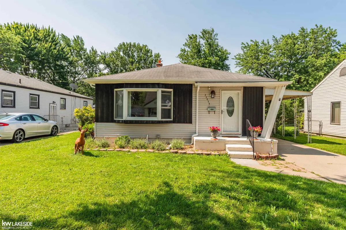 23636 Beverly ST, Saint Clair Shores, MI 48082 - #1