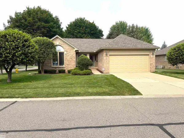 41097 FOX RUN, ClintonTownship, MI 48038