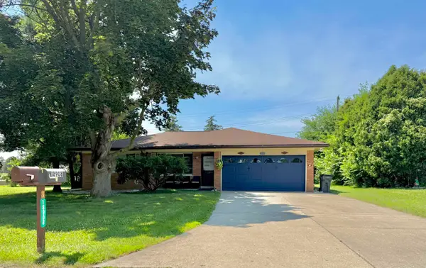 18908 Monica DR, ClintonTownship, MI 48036